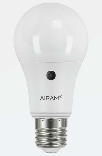 Airam led-lamppu vakiokupu h&auml;m&auml;r&auml;tunnistimella E27 2700K 806lm