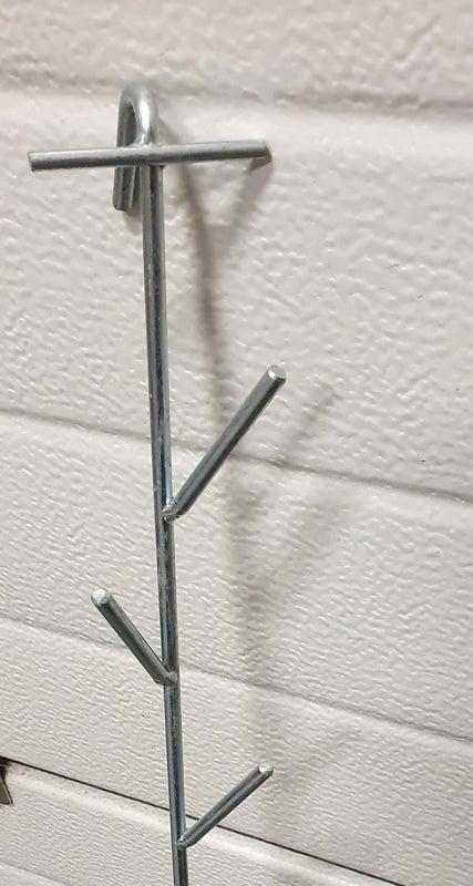 K&auml;ytetty piikki lis&auml;myyntipaikalle koukulla 5kpl